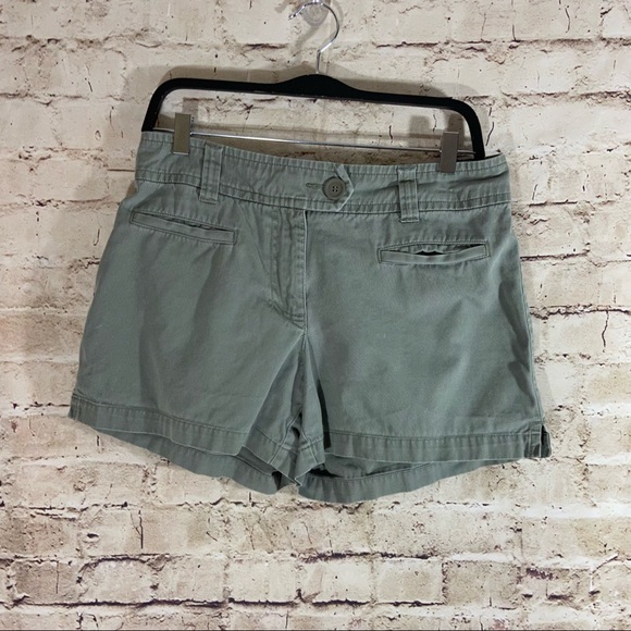 Light olive green New York & Company size 8 - Picture 3 of 6